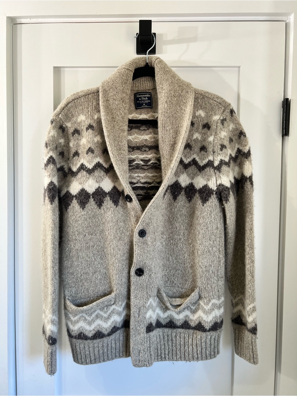 Abercrombie & Fitch Men's Shawl Collar Cardigan in Beige and Cream